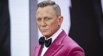 Daniel Craig positivo al Covid-19, slitta rientro a Broadway