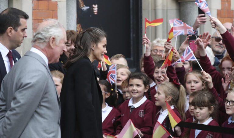 TArte spagnolo in Gran Bretagna, la Regina Letizia a Bishop Auckland con il Principe Carlo