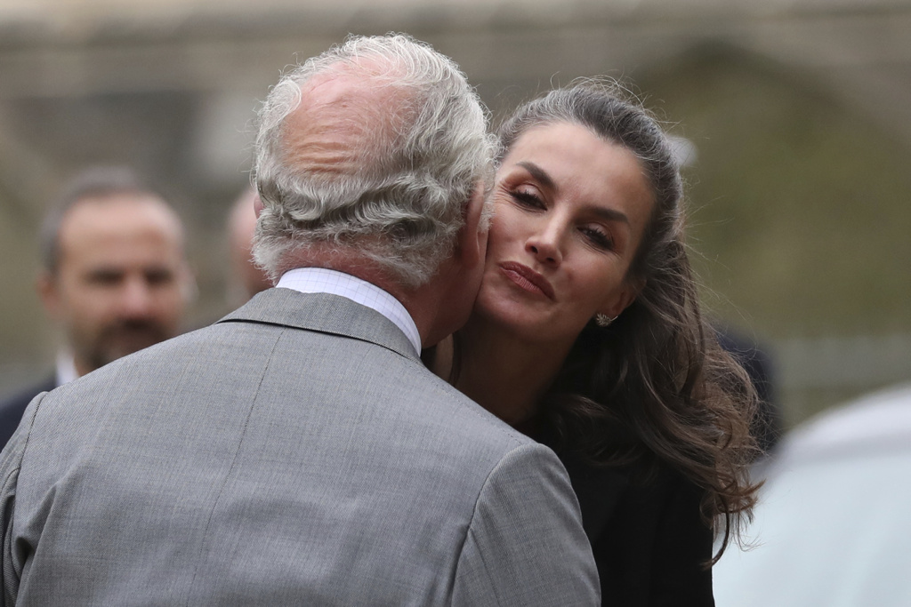 Arte spagnolo in Gran Bretagna, la Regina Letizia a Bishop Auckland con il Principe Carlo