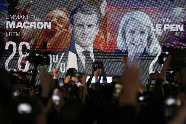 Francia: partita di ritorno Macron-Le Pen, sfida che non scalda i cuori degli elettori