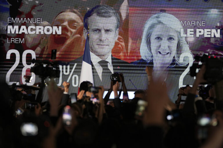 Presidenziali Francia, al ballottaggio tra Macron e Le Pen