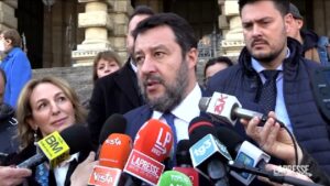 Fisco, Salvini: “E’ momento di tagliare tasse, non aumentarle”