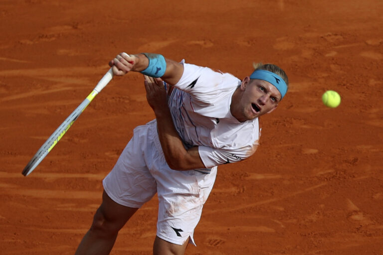 Novak Djokovic eliminato al primo turno del Torneo di Montecarlo