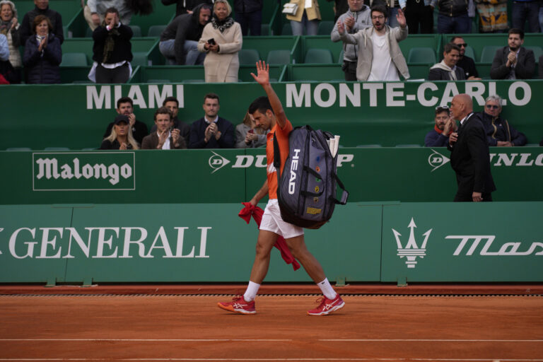 Novak Djokovic eliminato al primo turno del Torneo di Montecarlo