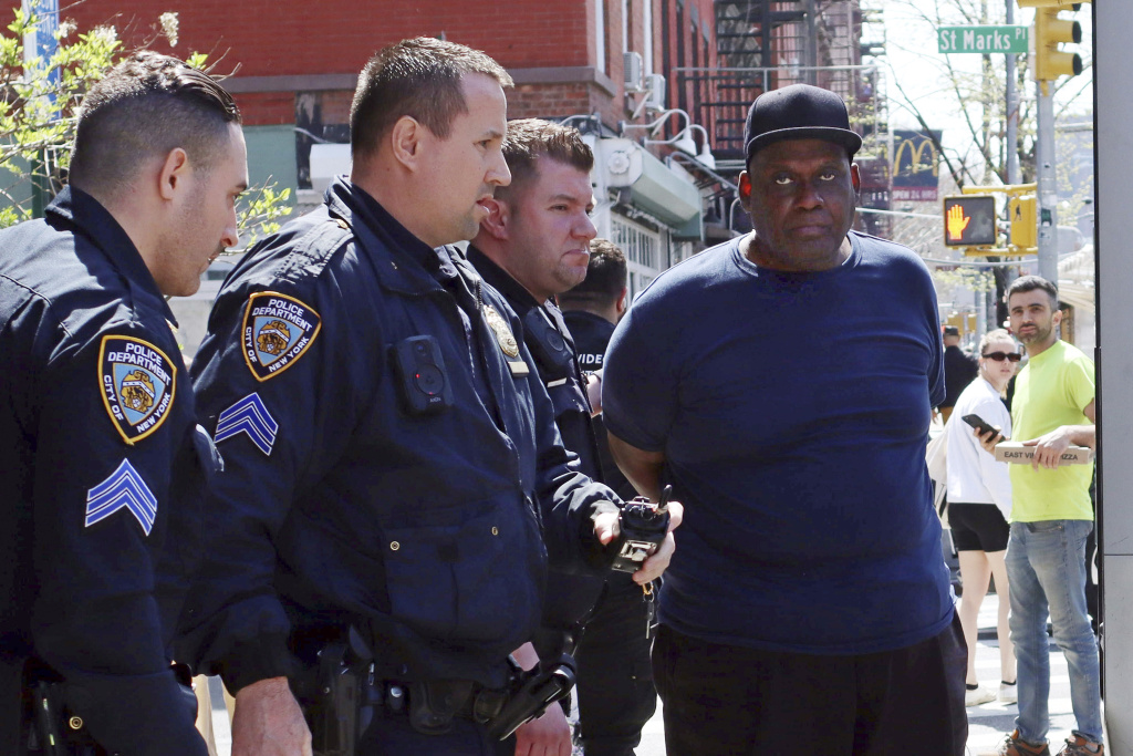 Frank R. James, in manette l’uomo sospettato dell’attentato alla metro di New York