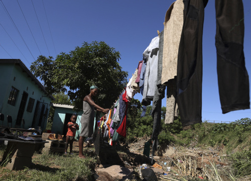 Sud Africa, le disastrose immagini dell’alluvione a Durban