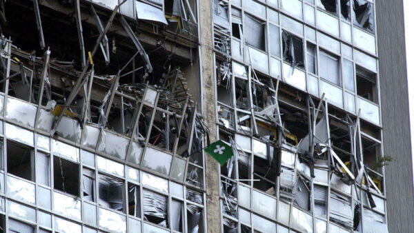 Milano: 20 anni fa l’incidente aereo sul Pirellone