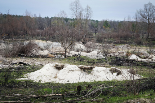 Chernobyl, le trincee russe in una delle zone più radioattive al mondo