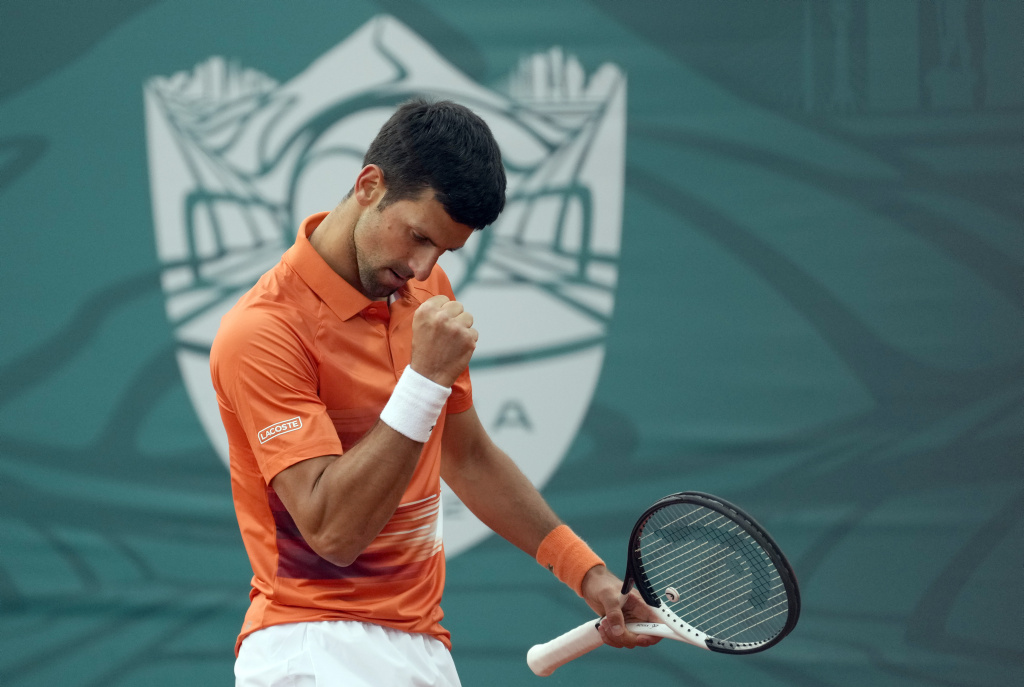 ATP Belgrado, Djokovic vince in rimonta e vola in semifinale