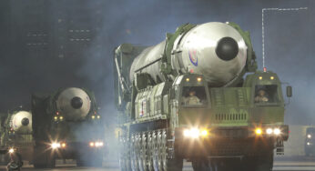 Grande parata militare a Pyongyang: “La Corea del Nord rafforzerà le sue armi nucleari”
