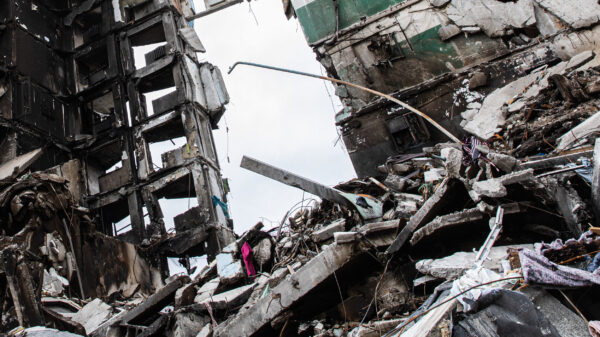 Ucraina: russi bombardano 5 stazioni, cessate il fuoco non è possibile