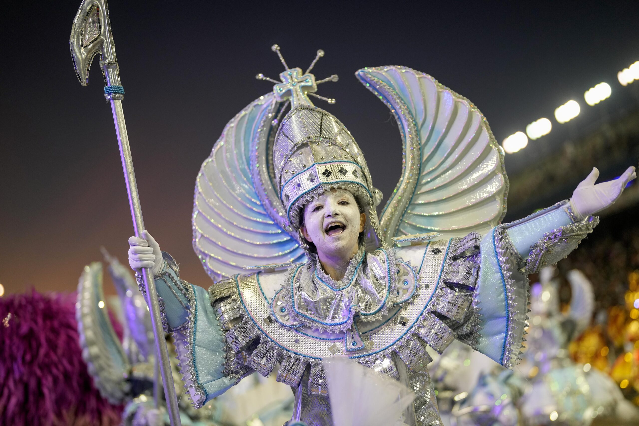 Torna il carnevale di Rio dopo due anni di Covid