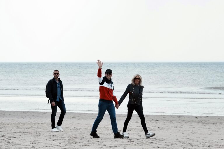 Emmanuel e Brigitte Macron in spiaggia a Le Touquet