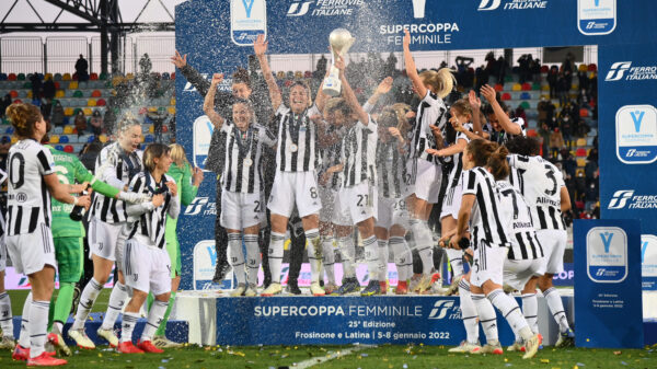 Sì della Figc al professionismo per le donne