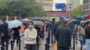 Covid, continuano i tamponi di massa a Pechino