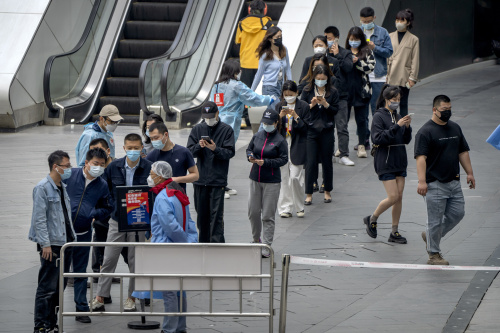 Cina: allarme Covid  per casi in aumento, di rafforzano le misure di prevenzione a Pechino