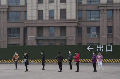 Cina: allarme Covid  per casi in aumento, di rafforzano le misure di prevenzione a Pechino