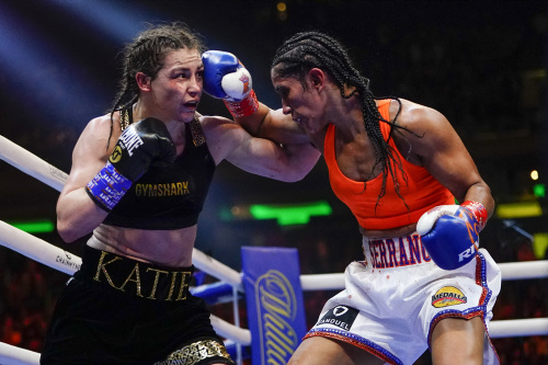 Boxe femminile – Katie Taylor batte Amanda Serrano ed entra nella storia