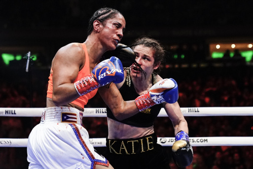 Boxe femminile – Katie Taylor batte Amanda Serrano ed entra nella storia