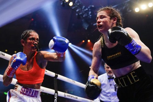 Boxe femminile – Katie Taylor batte Amanda Serrano ed entra nella storia