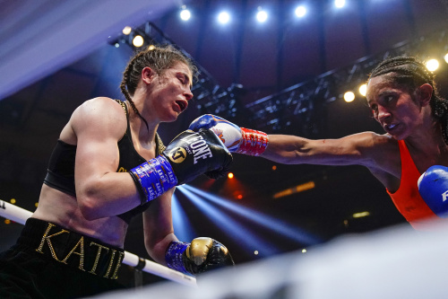 Boxe femminile – Katie Taylor batte Amanda Serrano ed entra nella storia