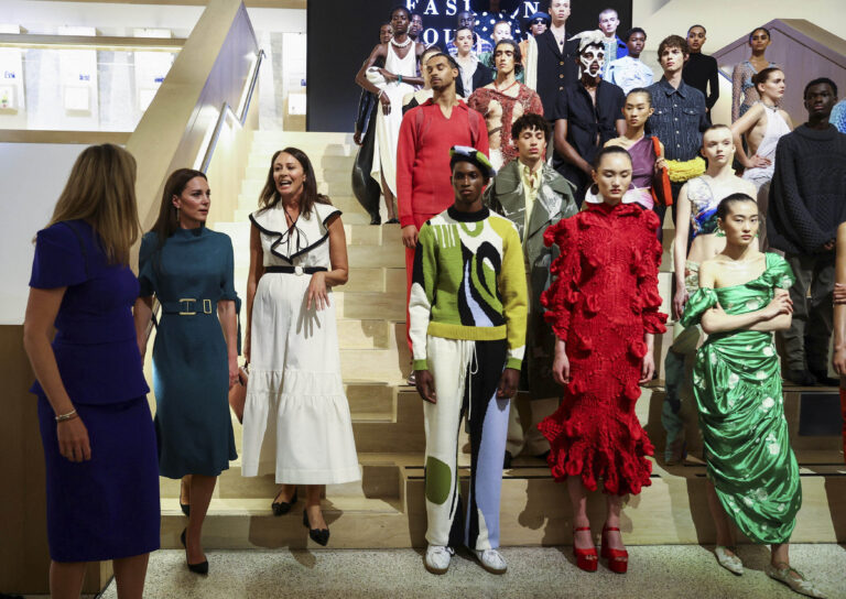 TGb: Kate Middleton al British Fashion Council a Londra