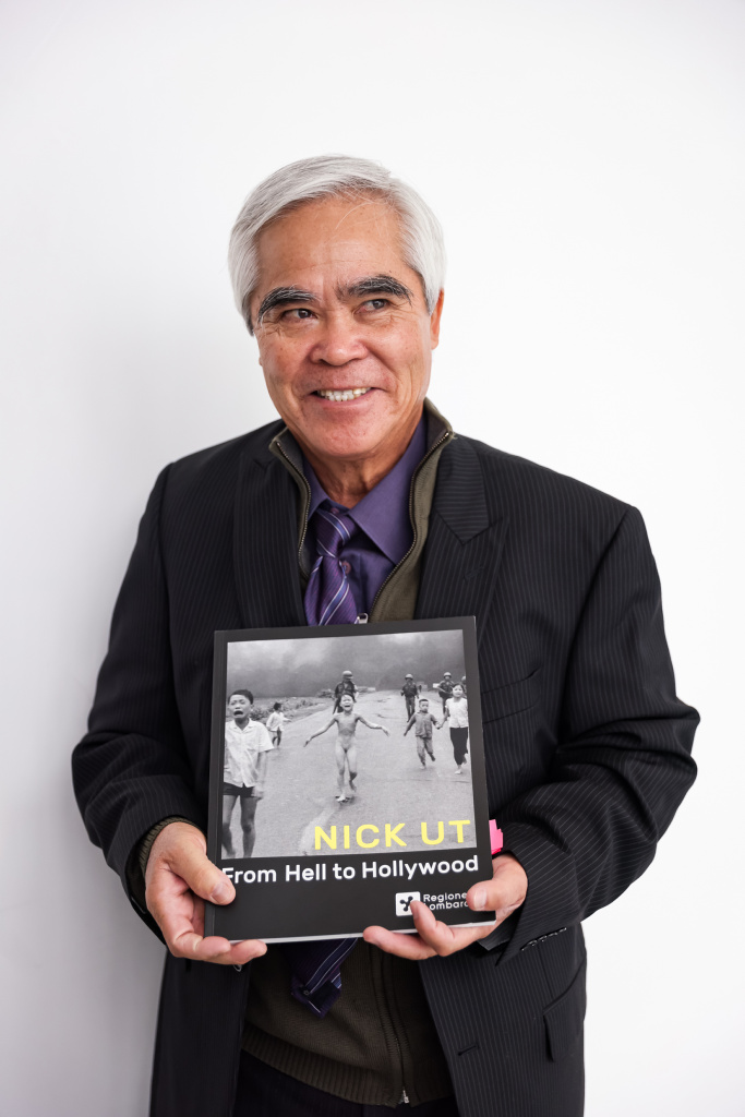 Il fotografo Nick Ut presenta la sua mostra ‘From Hell to Hollywood’, a Milano anche la ‘Napalm Girl’ – Fotogallery