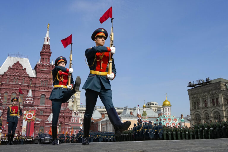 La parata militare per la Giornata della Vittoria in Russia – FOTOGALLERY