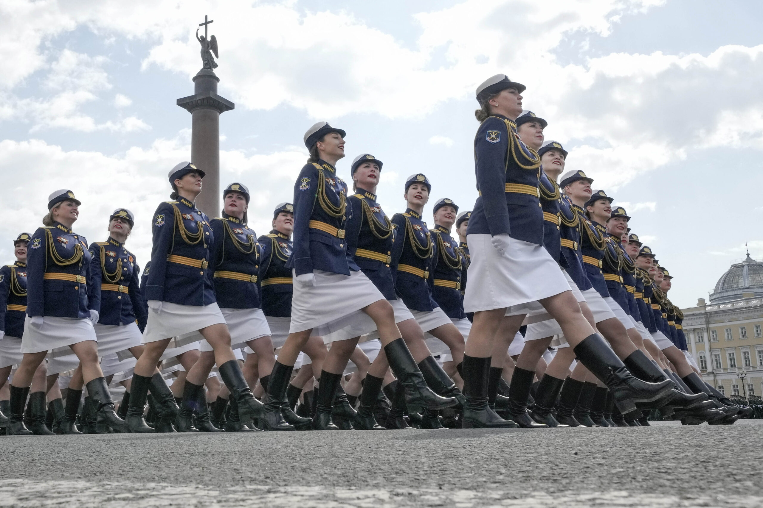 La parata militare per la Giornata della Vittoria in Russia – FOTOGALLERY