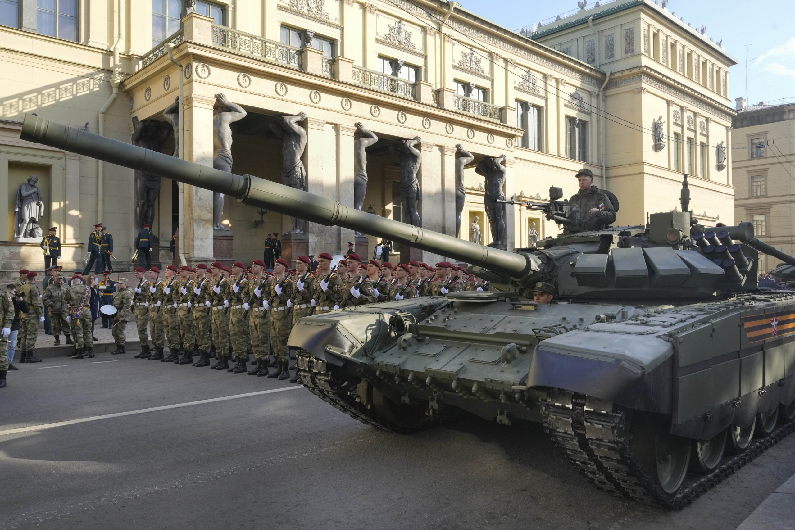 La parata militare per la Giornata della Vittoria in Russia – FOTOGALLERY