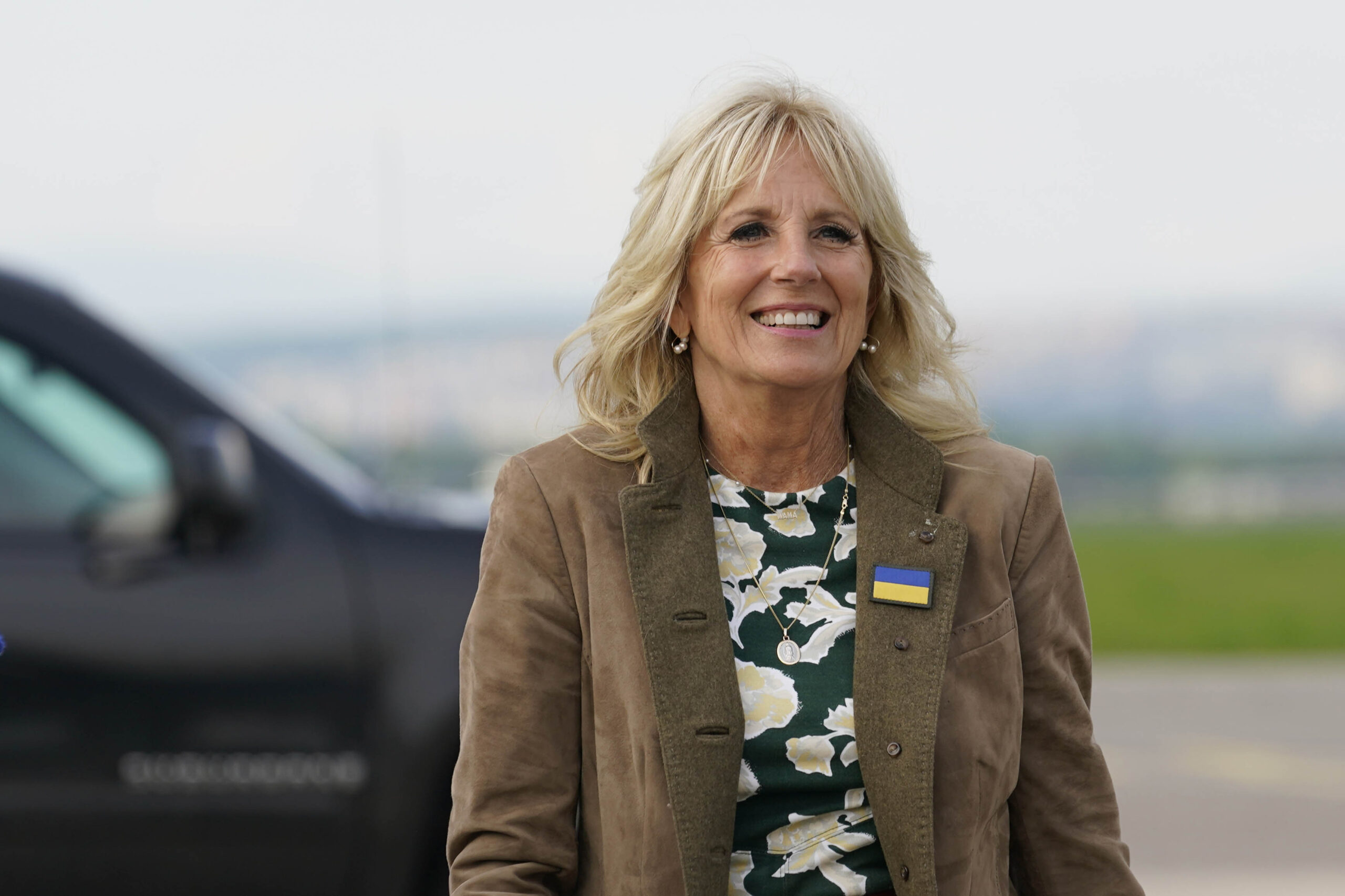 L’incontro tra Jill Biden e Olena Zelenska in Ucraina – FOTOGALLERY