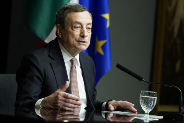 Ucraina: Draghi, la Russia non è più Golia. Cercare pace non imposta