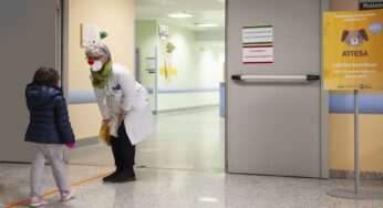 Minori, Cesvi: “Fra le cicatrici del Covid c’è l’aumento dei tentati suicidi”