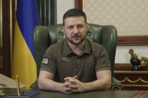 Ucraini respingono occupanti a Kharkiv, Zelensky: “Otterremo vittoria e pace”