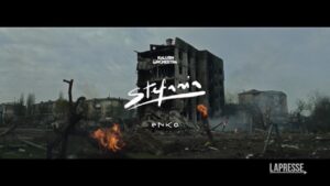 Kalush Orchestra, il video di ‘Stefania’ girato tra le macerie di Bucha