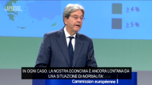 Ue, Gentiloni: “La crescita potrebbe essere inferiore rispetto alle stime”