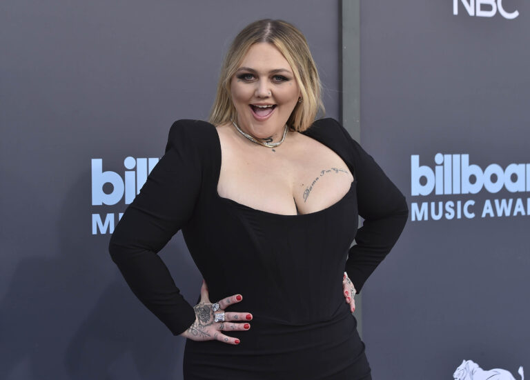 I vip sul red carpet del Billboard Music Awards 2022 – FOTOGALLERY