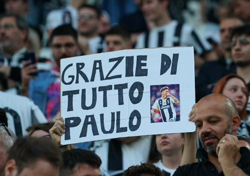 Così lo Juventus Stadium ha salutato Chiellini e Dybala – FOTOGALLERY