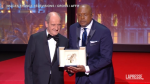 Cannes, Forest Whitaker riceve la Palma d’Onore