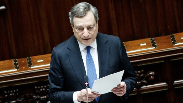Ucraina, Draghi: “Subito cessate il fuoco e la ripartenza dei negoziati”
