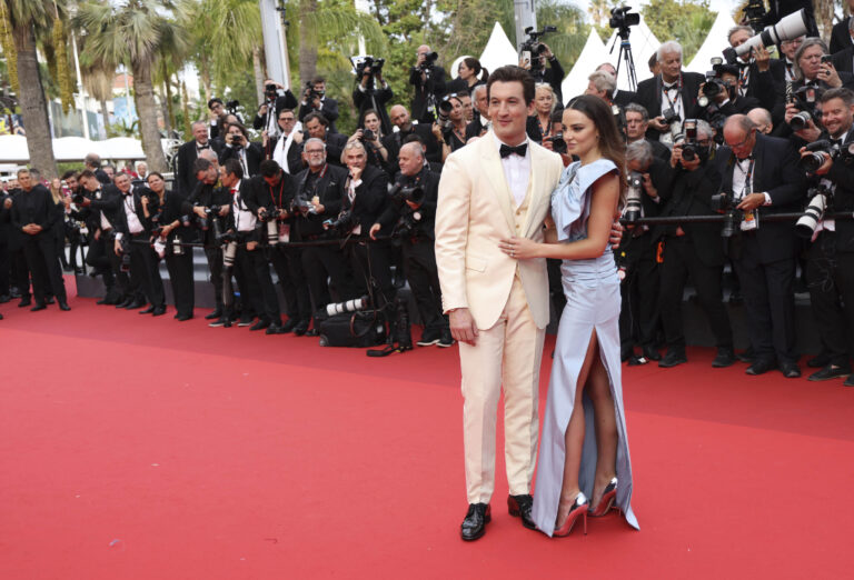 La stella di Tom Cruise splende sul Festival di Cannes – FOTOGALLERY