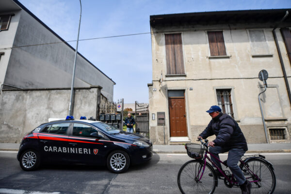 Omicidio Carol Maltesi, le indagini della polizia nell'abitazione della vittima a Rescaldina
