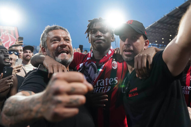 Scudetto Milan: la festa di Reggio Emilia – FOTOGALLERY