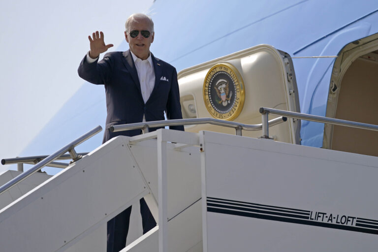 Il presidente USA Biden incontra in Giappone l’imperatore Naruhito – FOTOGALLERY