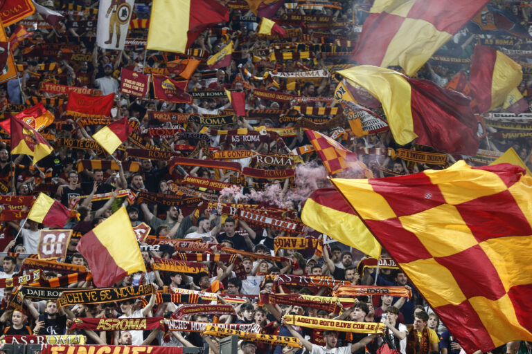 TLa Roma vince la Conference League e a Roma esplode la festa  – FOTOGALLERY