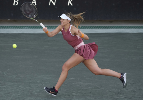 Paula Badosa, la sexy spagnola che sta stregando il Roland Garros – FOTOGALLERY