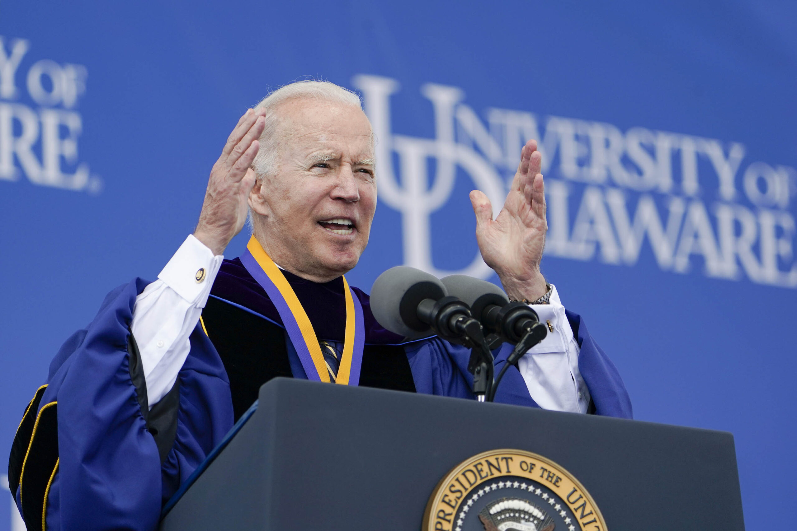 Joe Biden premiato all’università del Delaware – FOTOGALLERY