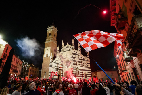 Monza in festa per la promozione in Serie A – FOTOGALLERY