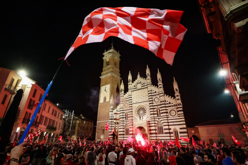 Monza in festa per la promozione in Serie A – FOTOGALLERY