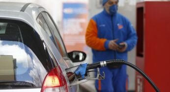 Carburanti: benzina sfonda 2 euro a litro, arriva proposta salva-estate